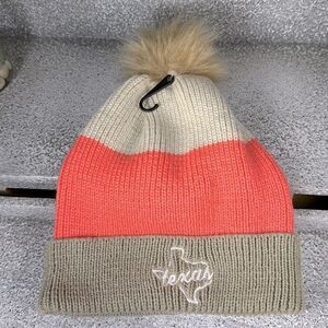 NWOT Home Free Texas Winter Pom Pom Faux Fur Beanie Hat